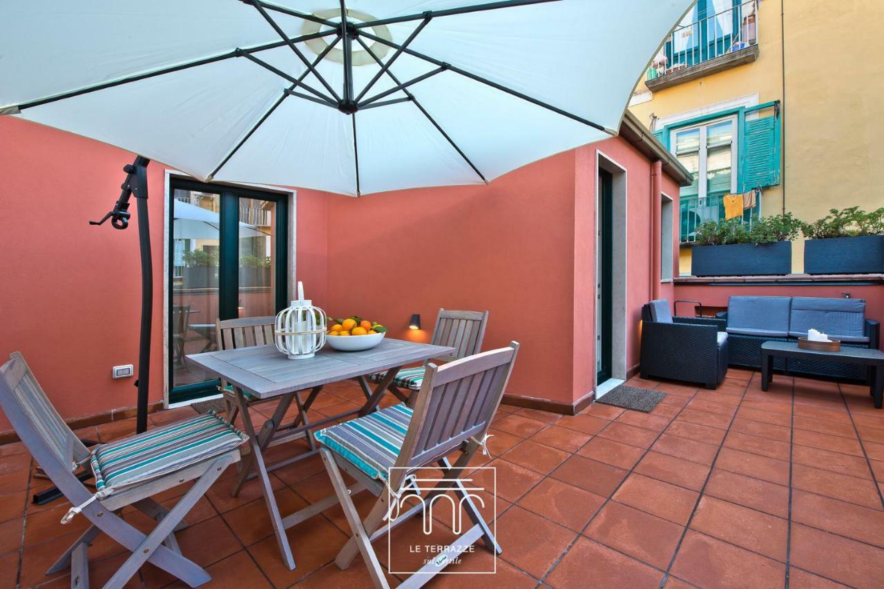 Le Terrazze sul Cortile Apartment Salerno Exterior foto