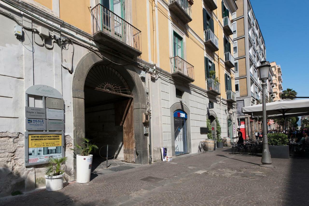 Le Terrazze sul Cortile Apartment Salerno Exterior foto