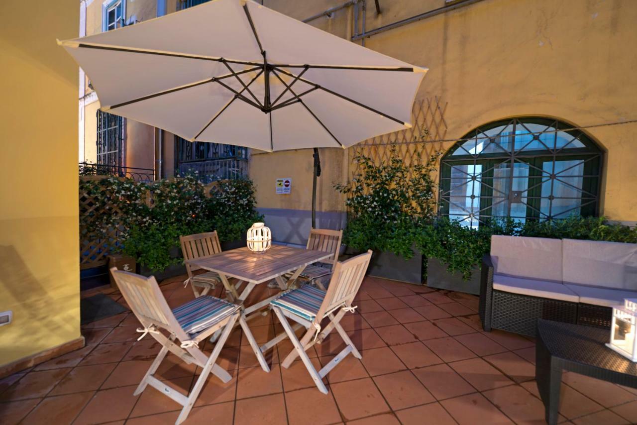 Le Terrazze sul Cortile Apartment Salerno Exterior foto